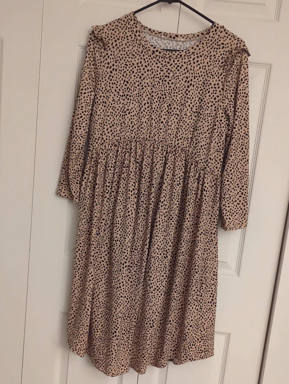 Neutral Spot Print Long Sleeve Midi Dress